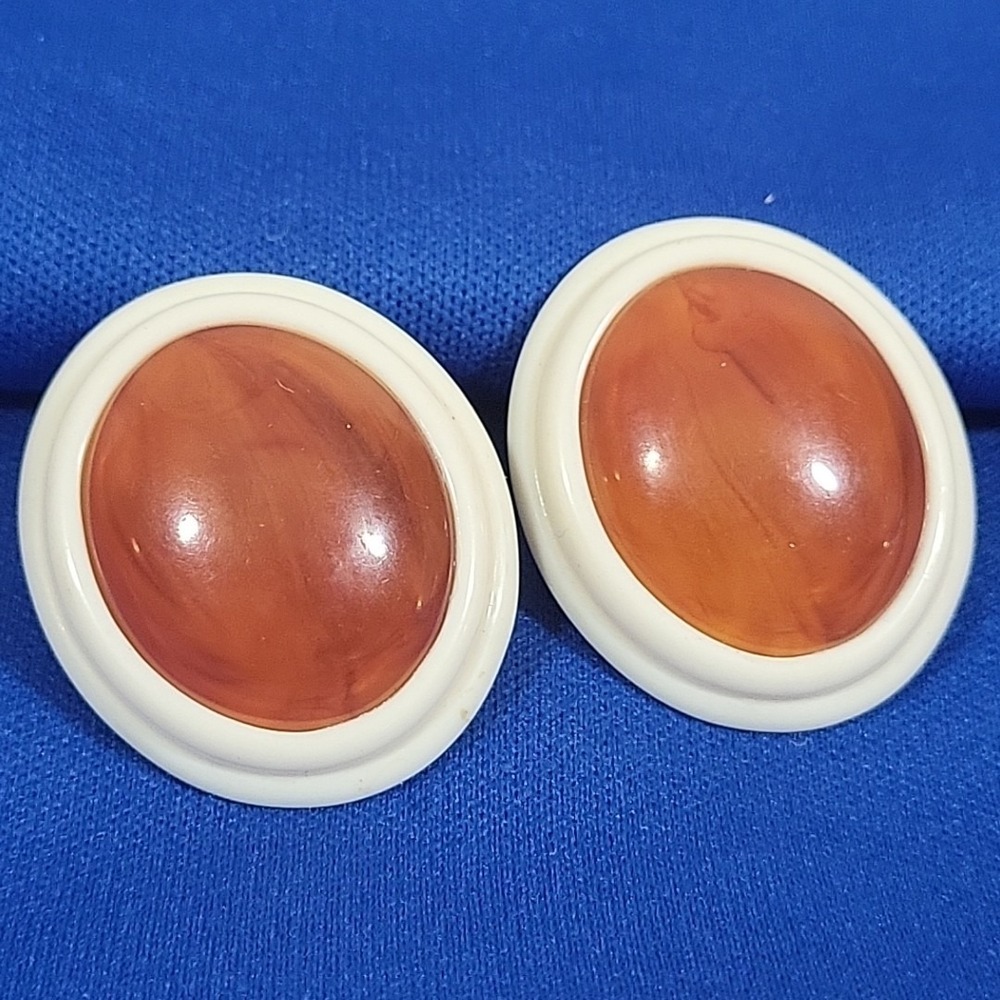 Vintage‎ 80s Earrings Amber Color Lucite Chunky Oversized Statement Stud Posts